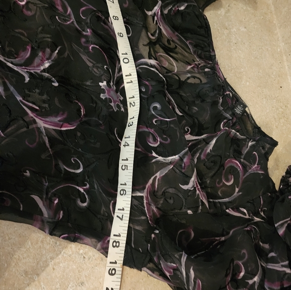 WHBM  Black & Purple Sheer Floral Long Sleeve Crew Cami Woman's Blouse  Size 4 - Picture 5 of 6